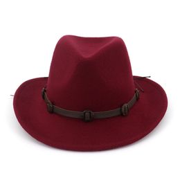 Moda New Western Cowboy Fedora Chapéus com Cinto Artesanal Decor Men Mulheres Rolo Brim Jazz Carnaval Chapéu Trilby para Unisex