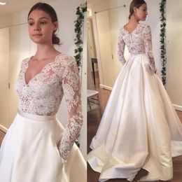 Long Sleeve With Pockets Wedding Dresses A Line Covered Button Vintage Bridal Gowns V-Neck Beach Plus Size Wedding Dresses