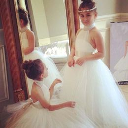 Halter Neck Long Flower Girl Dresses Floor Length Tulle Ball Gowns vestidos de comunion Custom Made