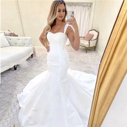 2020 Modest Simple Mermaid Wedding Dresses Spaghetti Straps Satin Wedding Gowns Lace Up Back Bridal Gowns robe de mariee