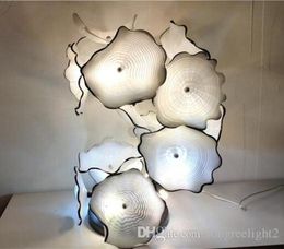 Table Top Decorative Lamps Murano Blown Glass Plate Folded Shape Circled Pattern Floor Plates Lamp Decor in White Colour for Fireplace Art Deco
