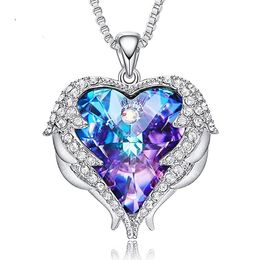 Wholesale- Love Pendant Necklace for women Angel Wings Blue Heart Necklace copper Mothers Day Gift fine Jewellery silver plated