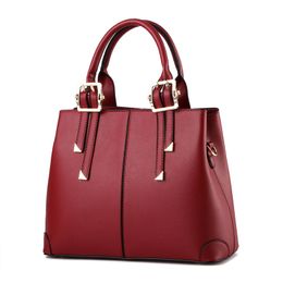 HBP Women Handbag Purse Pu Leather Totes Bag axelväska Lady Simple Style Handväskor Pures Winered Color