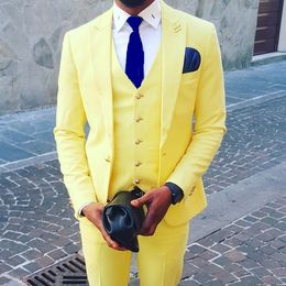 Slim Fit Yellow Groom Tuxedos Peak Lapel Groomsmen Mens Wedding Dress Excellent Man Jacket Blazer 3 Piece Suit(Jacket+Pants+Vest+Tie) 1688
