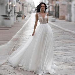 Boho Tulle Wedding Dresses V Neck Beaded Crystal Bohemian Wedding Dress Vestidos De Novia Plus Size Beach Bridal Gowns