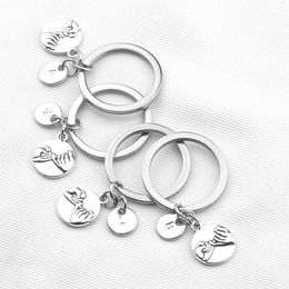Fashion Initial 26 Letters Keyring for Men Women Silver Color Hand-held Friendship Keychain Jewelry Couple Family Gift