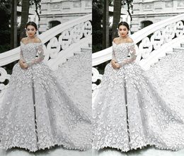 Luxury Ball Gown Wedding Gowns Off Shoulder Long Sleeve Tulle Lace Applique Crystal Ruched Wedding Dresses Sweep Train Bridal Gowns