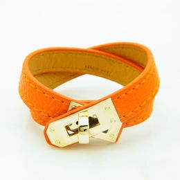 Populärt modemärke läderdesigner armband för lady design kvinnor fest bröllop lyx smycken med för brud engagemang