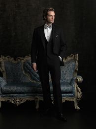 Fashionable Notch Lapel Groomsmen Two Buttons Groom Tuxedos Men Suits Wedding/Prom/Dinner Best Man Blazer(Jacket+Pants+Tie+Vest) A308