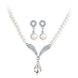 Classics Elegant Pearls Crystal Pendant Necklace Bracelet Earring Set Fashion Princess Charm Women Unique Prom Jewelry