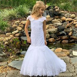 White Lace Mermaid Flower Girl Dresses for Wedding Party Cap Sleeve Floor Length Long Kids Birthday Christening Communion Gowns Lovely