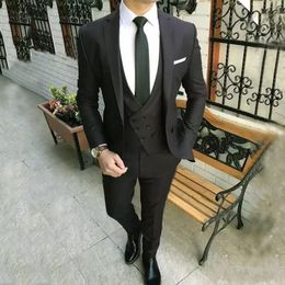 Slim Fit Black 3 Piece Suit Men Wedding Tuxedos Notch Lapel Groom Tuxedos Fashion Men Business Dinner Prom Blazer(Jacket+Pants+Tie+Vest) 890