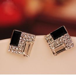 Earings for Woman Hot Selling Elegant Crystal Rhinestone Ear Stud Earrings