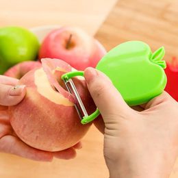 Folding Apple Zesters Fruit Vegetable Peeler Cute Kitchen Tools Stainless Steel Blade Kitchen Peeler Paring Knife Apple Planing DBC BH2626