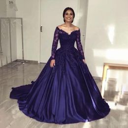 2020 Navy Blue Ball Gown Quinceanera Dresses Off Shoulder Sheer Long Sleeves Lace Appliques Illusion Long Plus Size Party Prom Evening Gowns