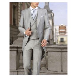 Grey Groom Tailcoat 2019 Groomsmen Suits Men Suit For Party Wedding Tuxedos Three Piece (Jacket+Pants+Tie+Vest)
