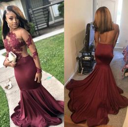 Burgundy Mermaid Backless Lace Prom Dresses Sheer Bateau Neck Beaded Long Sleeves Formal Dress Sweep Train Appliqued Satin Evening Gowns