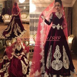 Exquisite Samt Mulsim Brautkleider Spitze Langarm Indische Applikation Afrikanische Robe de Mari￩e 2020 Plus Size Brautkleid Ball Brautkleider