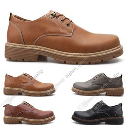 Moda Grande tamanho 38-44 sapatos novos sapatos casuais galochas dos homens de couro homens britânico frete grátis Alpercatas Quarenta
