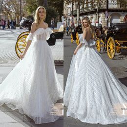 bohemian wedding dresses sweetheart appliqued sequins sleeveless lace bridal gown backless ruffled sweep train robes de marie