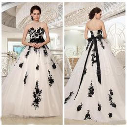 New Arrival Vintage 2020 Black And White A-Line Bridal Wedding Dresses Sweetheart Corset Back Bow Sash Floral Bridal Gowns