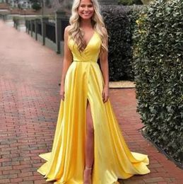 Romantic 2020 Yellow Prom Dresses Cheap V Neck Split A Line Sweep Train Imitated Silk Like Satin elegant evening formal dresses 2019