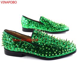 Fashion Green Spiked Loafers Shoes Men Round Toe Bling Sequins Banque Wedding Shoes Mens Slip On Rivers Men casual Leather