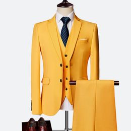 Brand New Yellow Three Piece Groom Tuxedos Notch Lapel One Button Men Blazer Men Business Formal Prom Suit(Jacket+Pants+Tie+Vest)