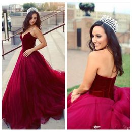 Burgundy Sweethear Organza Ball Gowns Quinceanera Dresses Velvet Sweep Train Princess Prom Dresses