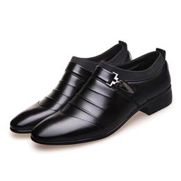 Fashion PU Leather Slip-On White Wedding Shoes Casual Driving Party Flats Men's Dress Shoes Business Office Oxfords