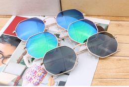 Wholesale- women Brand design Metal frame New arrival Flat sunglass feminino masculi mirror sun glasses oculos de sol with cases and box