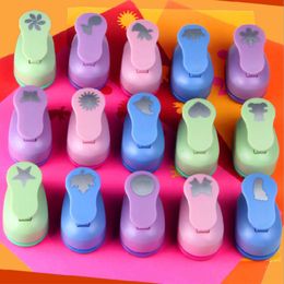 Hole Punches Embossing Device Handmade Crafts Paper Punch For Photo Gallery Flower DIY Gift Card Scrapbooking Tool
