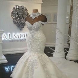 Luxury Dubai Arabic Mermaid Wedding Dresses Sheer Neckline Capped Beading Crystals Plus Size Wedding Dress Bridal Gowns Vestidos