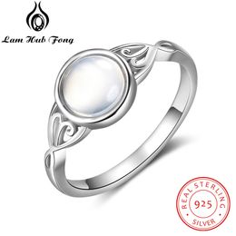 925 Sterling Silver Charm Moonstone Rings for Women Victorian Style Round Female Ring Fine Jewellery Gift for Wife (Lam Hub Fong)