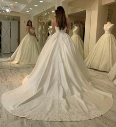 Wedding Dresses Princess Strapless Bridal Ball Gowns OFF shoulder Puffy Lace Appliques Wedding Gowns Petites Plus Size Custom Made