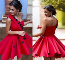 New Arrival Fashion Cocktail Dresses Handmade Flowers One Shoulder Prom Gowns Mini Short Homecoming Party Dress Club Custom Made 55