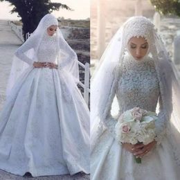 2019 Pattern Modest Muslim Wedding Dresses High Neck Long Sleeves Chapel Train White Pearls Beaded Lace Muslimah Turkey Bridal Gowns Dubai