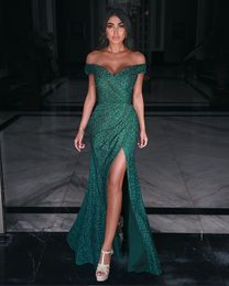 Mermaid Prom Dresses Off Shoulder Sleeveless Side Split Appliques Satin Party Gowns Sweep Train Special Occasion Dresses