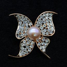 Fashion freshwater pearl jewelry alloy diamond-shaped butterfly-shaped pearl brooch for the wife's charm gift