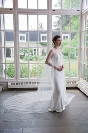 Elegant Tulle Wedding Cape Lace beading 3M Bridal Capes Wedding Jacket Wedding Bridal Wraps Cape Cloak Veils254K