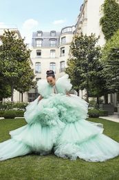 -Gorgeous Very Puffy Ruffles Tulle Ball Gowns Fashion Tiered Tulle Long Prom Dresses Manica corta 2020 Abiti da ballo Plus Size
