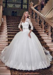 Charming France V Neck Lace Ball Gown Wedding Dresses 2020 Lace 3/4 Long Sleeve Court Train Wedding Dress Bridal Gowns robe de mariée