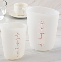 The latest 250ML and 500ML Drinkware, food-grade silicone measuring cups, please refer to double scale water cup, support customization