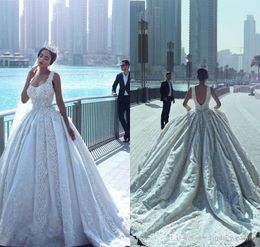 2019 Vintage Arabic Dubai Style Long Lace Appliqued Wedding Dress Ball Gown Luxury Backless Square Neck Bridal Gown Custom Made Plus Size