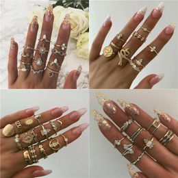 15 Pcs/set Women Fashion Rings Hearts Fatima Hands Virgin Mary Cross Leaf Hollow Geometric Crystal Ring Set Wedding Jewellery