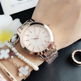 Fashion design women Girl style Metal steel band Quartz wrist Watch M82