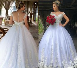 Vintage Princess Wedding Dresses Saudi Arabia Dubai Off Shoulder Tulle Appliqued Formal Bride Bridal Gowns Plus Size Custom Made