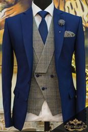 Hot Selling Groomsmen Notch Lapel Groom Tuxedos Two Buttons Men Suits Wedding/Prom/Dinner Best Man Blazer ( Jacket+Pants+Tie+Vest) G375