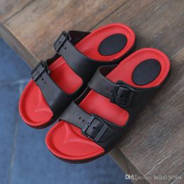 sandali estivi da uomo di design originale di alta qualità nero blu rosso pantofole antiscivolo ad asciugatura rapida scarpe da acqua morbide infradito da spiaggia leggere