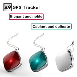 Personal Mini GPS Tracker per supporto per bambini WiFi Ingiontime Tracking Locator con SOS ALARM Voice Monitor 5 giorni di standby app gratuita